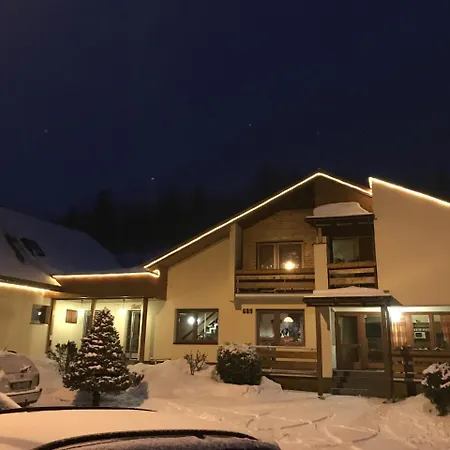 Biely Potok בית הארחה 3*